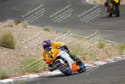 media/Jun-04-2022-WERA (Sat) [[b852bbbd55]]/Race 8 Superbike Expert Novice V7 HW/